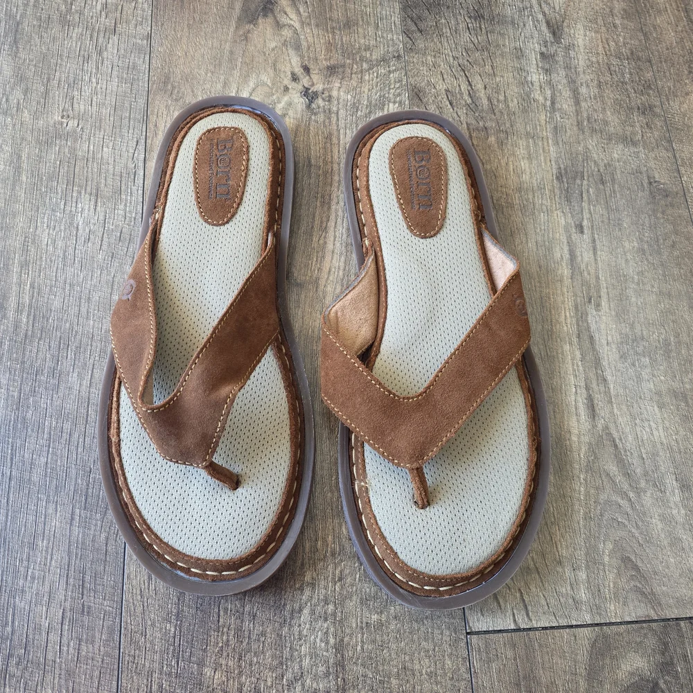 BORN Leather Uppee Comfort Brown and Tan Slippers Men Size 11